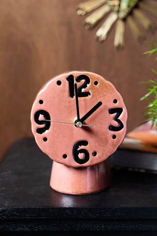 Image of the Pink Retro Clock