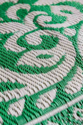 Detail image of the Recycled Plastic Garden Rug In Green