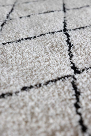 Close-up image of the Rocco Cream & Black Diamond Rug - 3 Sizes Available