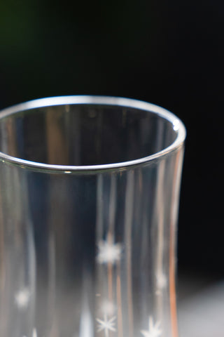 Image of the finish on the Set Of 2 Etched Star Champagne Flutes