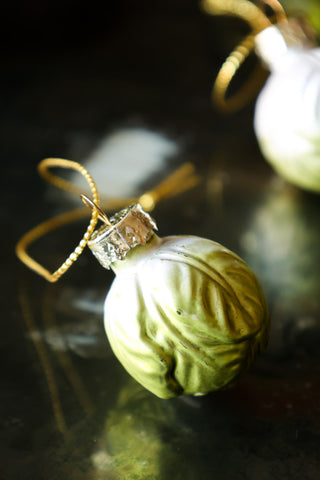 Detail image of the Set Of 6 Mini Brussels Sprouts Christmas Decorations