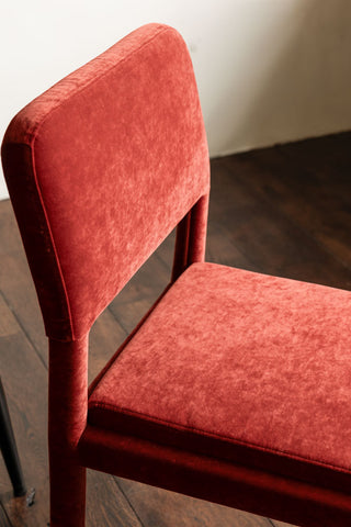 Close-up image of the Set of 2 Rust Velvet Dining Chairs
