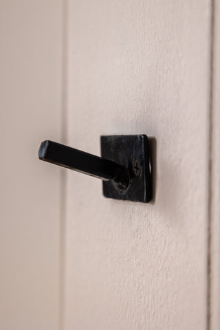 Close-up of the fixing on the Set of 4 Hand Wall Hooks.