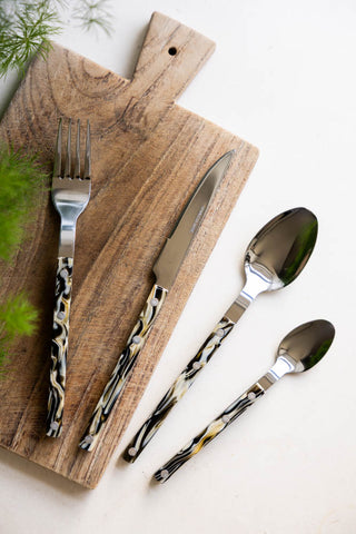 Detail image of the Set of 4 Marble-Effect Cutlery Set