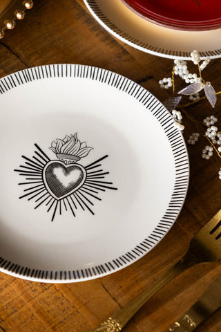 Image of the pattern on the Set of 4 Milagro Heart Side Plates