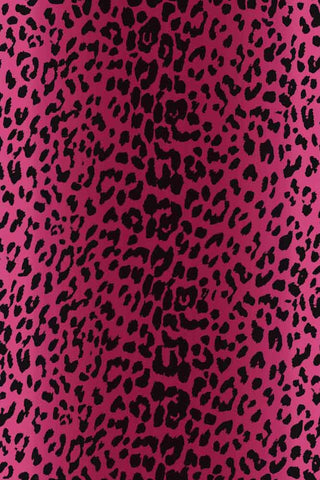 The leopard pattern of The Wild At Heart Wallpaper in Pink.