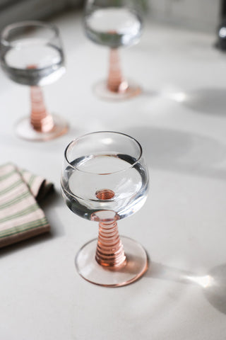 Detail image of the 70s French Style Wine Glass In Pink