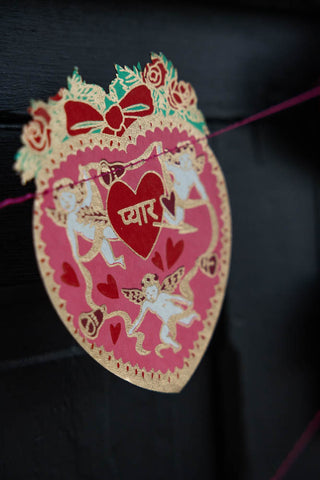 Image of the colours on the Valentine Love Heart Paper Garland