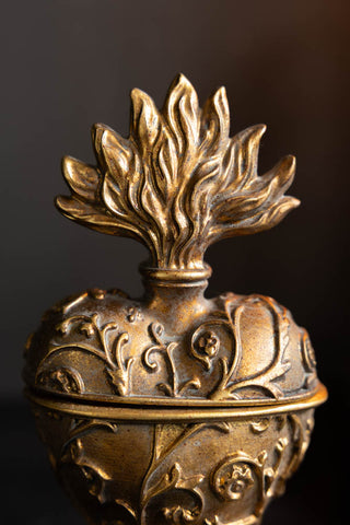 The top of the Vintage-Style Milagro Trinket Dish. 