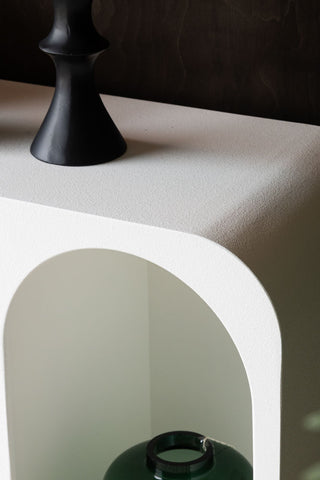 Detail image of the White Alcove Shelf.