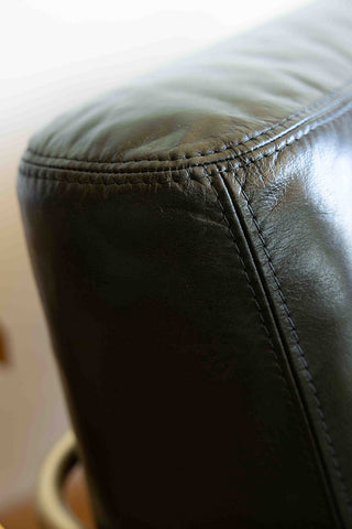 Image of the material for the Dark Green Leather Club Chair