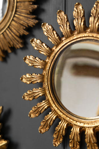 Close-up image of the Antique Gold Decorative Frame Convex Mirror