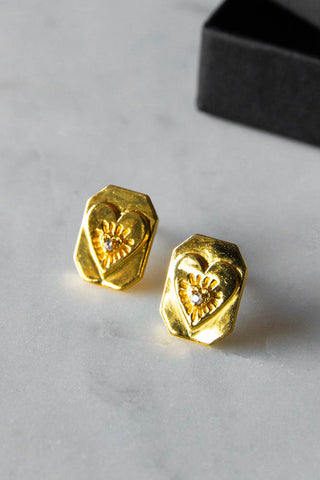 Image of the finish for the Gold Crystal Heart Stud Earrings