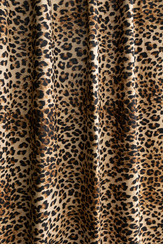 Detail image of the Set Of 2 Leopard Print Cotton Curtains