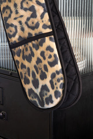 Close-up image of the Leopard Print Double Oven Glove