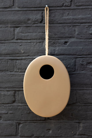 Image of the opening for the Oval Ceramic Sand Bird House Nesting Box