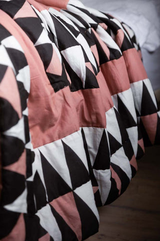 Image of the King Size Pink & Black Geometric Pattern Quilt