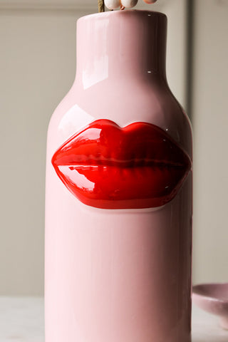 Image showing the finish on the Pink Ceramic Vase With Luscious Red Lips
