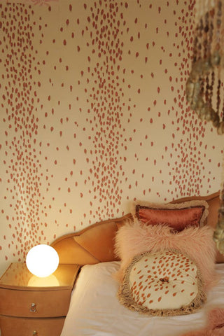 Poodle & Blonde Tottenham Dalmatian Pinky Wallpaper