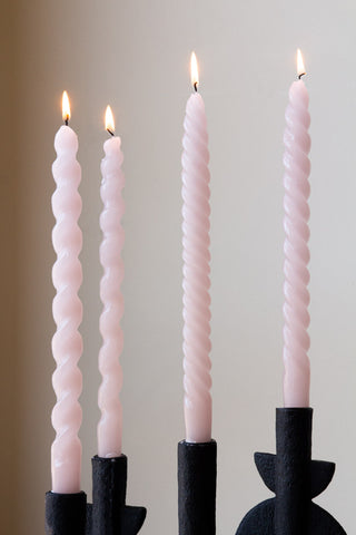 Image of the Set Of 4 Spiral & Twisted Pink Dinner Candles