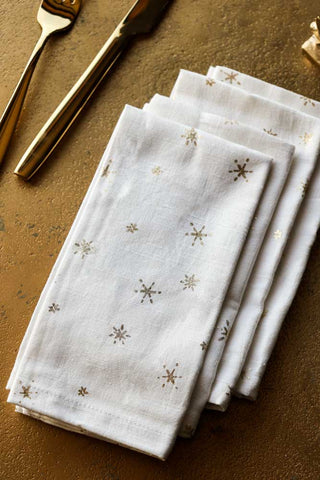 Image of the Set Of 4 White Napkins With Gold Stars