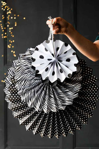 Image of the Set Of 6 Monochrome Paper Fans