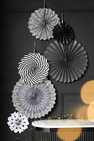 Detail image of the Set Of 6 Monochrome Paper Fans
