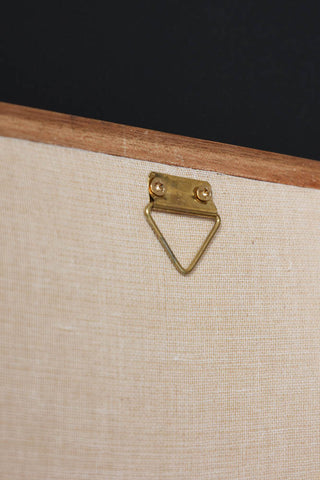 Image of the hanging hook on the back of the Spectacular Gold Bird Wall Art