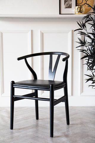Image of the Wishbone-Style Black Dining Chair